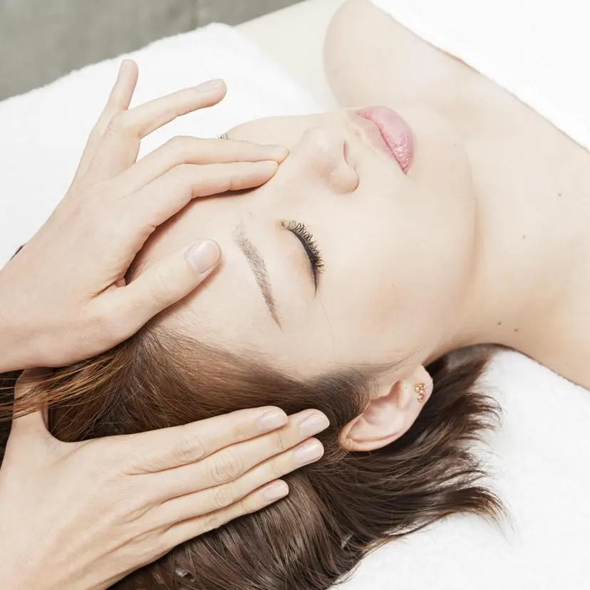 隆鼻矯正専門店ラプリ 佐藤の掲載