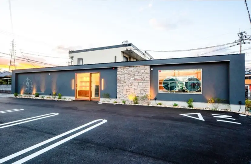 mfola eye 北島店の掲載