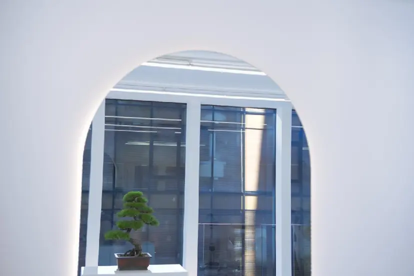 WHITELY みどりの掲載