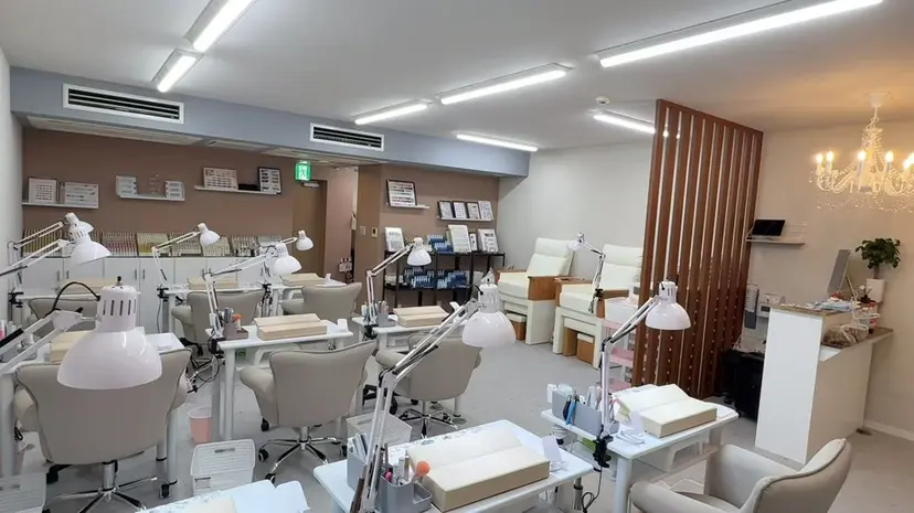 Nikoネイルサロン 本八幡店の掲載