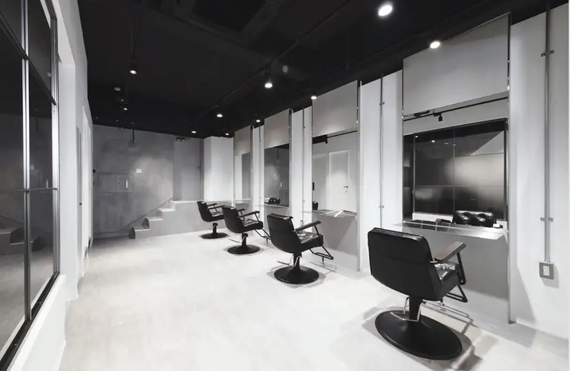 ANNA🐾 艶カラー/水素カラーの掲載