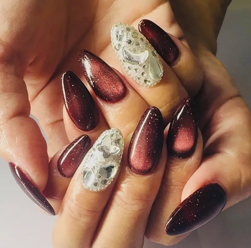 R Bella Nailの掲載