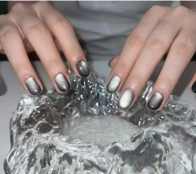 エン ホウヨウの掲載