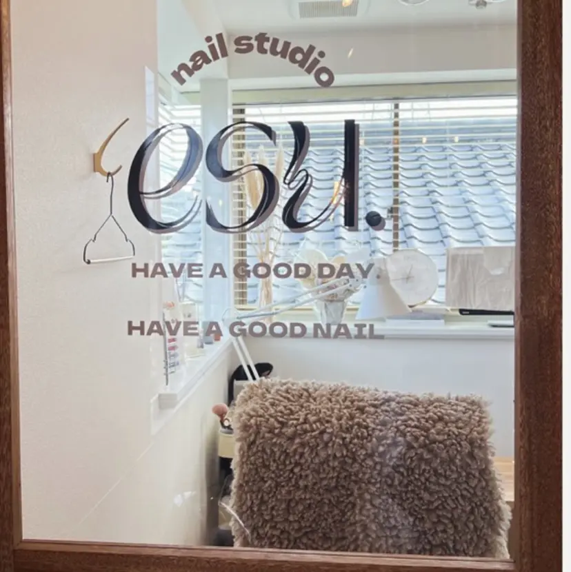 nailstudio esu.の掲載
