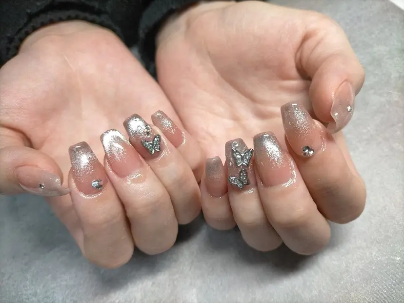 yu-a  スカルプ ネイルakiの掲載