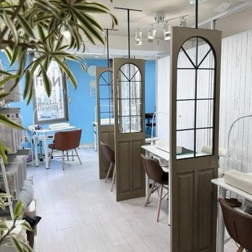 Lani🌈Nail Konatsuの掲載