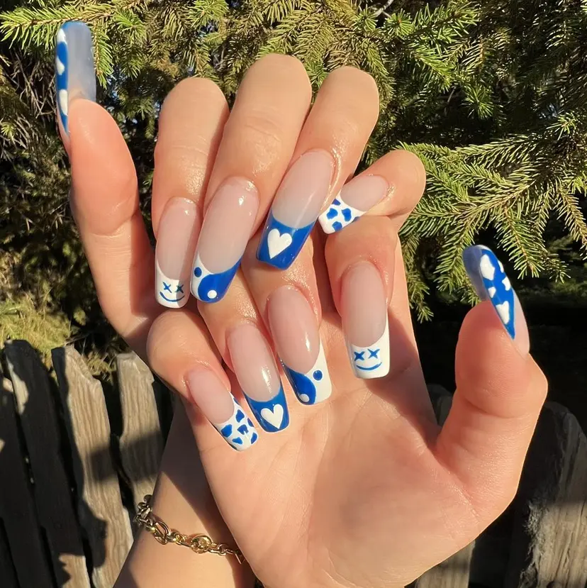 zir  nail 🕊️💗RIOの掲載