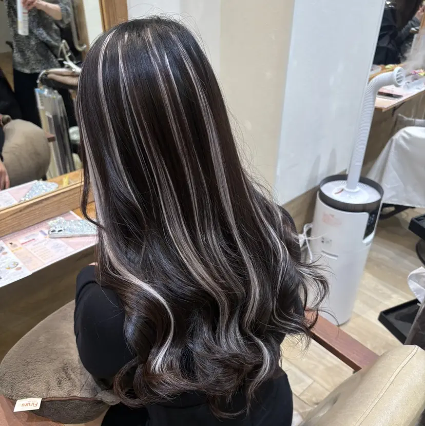 SOU/エクステ /ダブルカラーの掲載