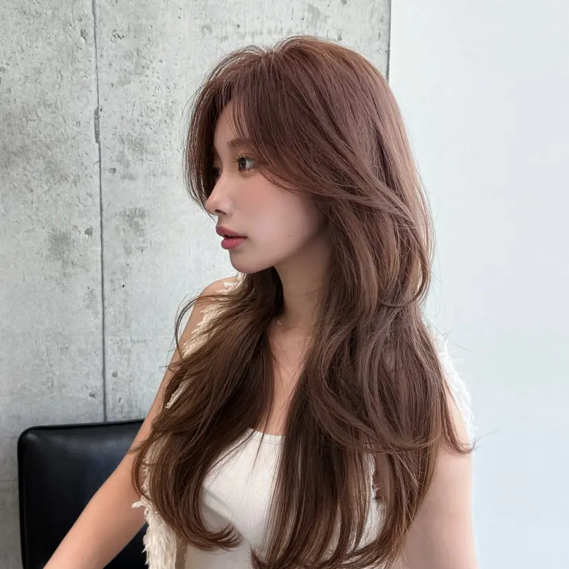 KURO/韓国ヘア /レイヤーカットの掲載