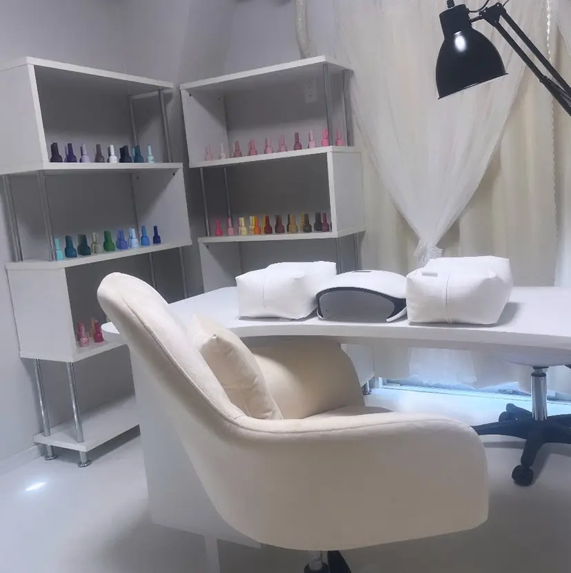 WHITE nail 栄店の掲載