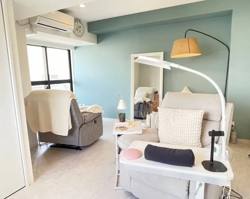 Salon　DéFi 🦋マツパ・眉毛の掲載