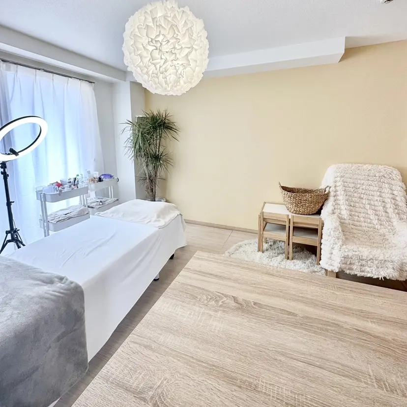 まつ毛とワックス脱毛 🌼Zeneye'sの掲載