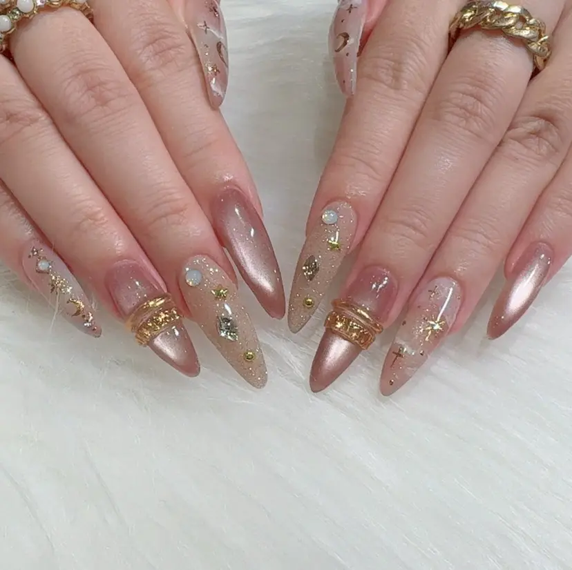 Natsu🕊️ Zina船橋南口の掲載