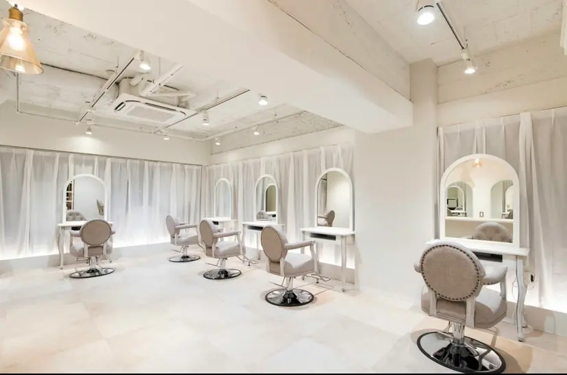 CreBiA / Rina🥑の掲載