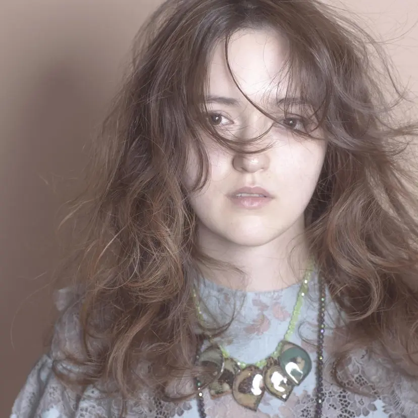 西本 綾華の掲載