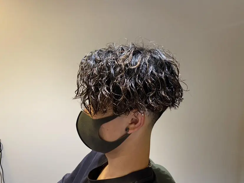 代表スタイリスト 直田 洋人の掲載