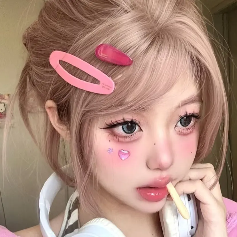 ICY❁⃘eye aikaの掲載