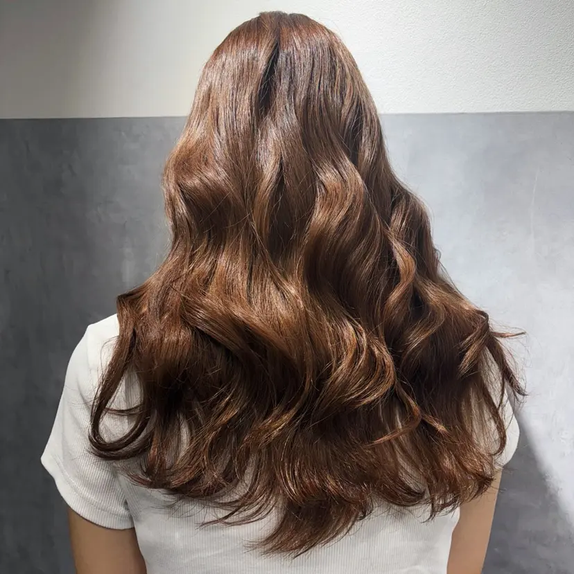 ベージュ、ブラウン ／ボブ　ユミの掲載