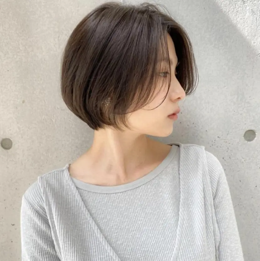 ショート特化美容師 emiwoの掲載