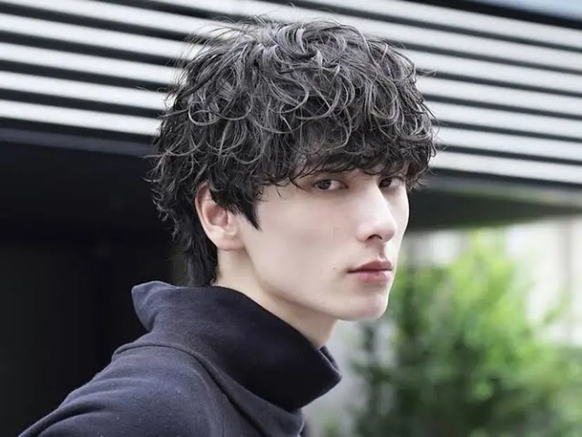 fifth天神 パーマ特化/石橋航海の掲載