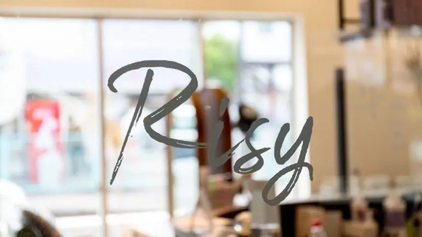 鮫島海斗☆レイヤー☆ ケアブリーチ☆パーマの掲載