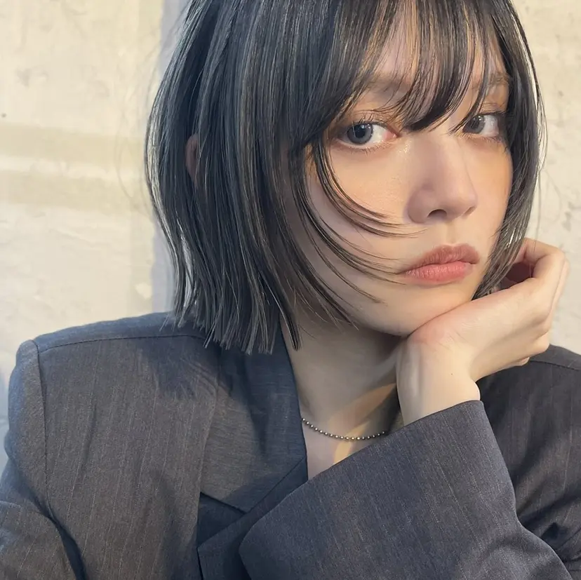 顔まわりレイヤー デザインカットの掲載