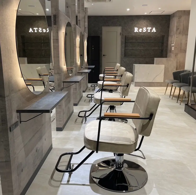 アラキ レイナの掲載