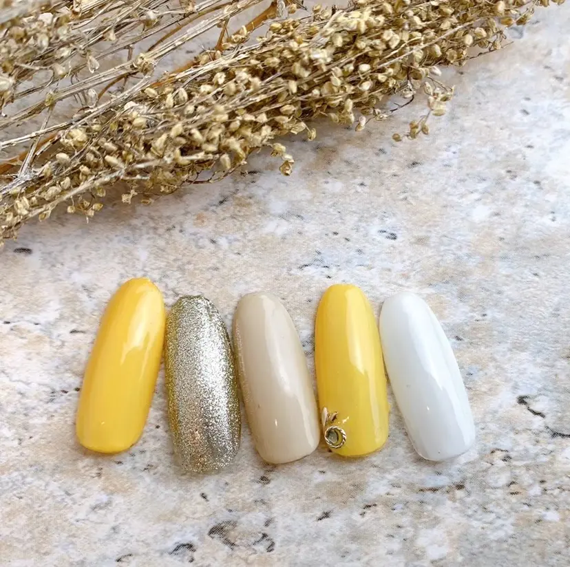 松川 奈央の掲載