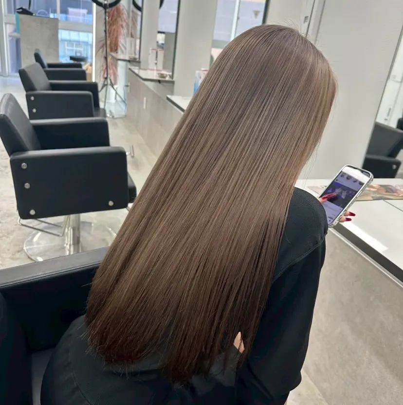 Maia🦋 博多 透明感カラーの掲載