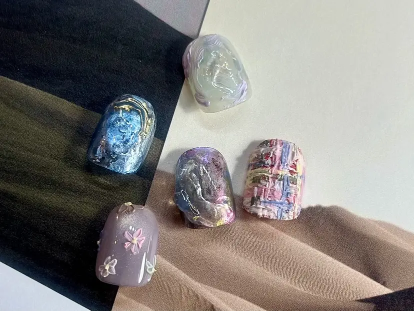 mana nailの掲載