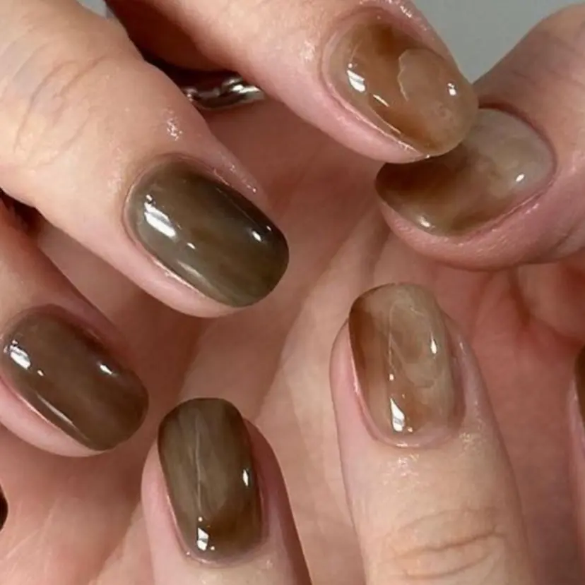 GLADnail nuanceの掲載