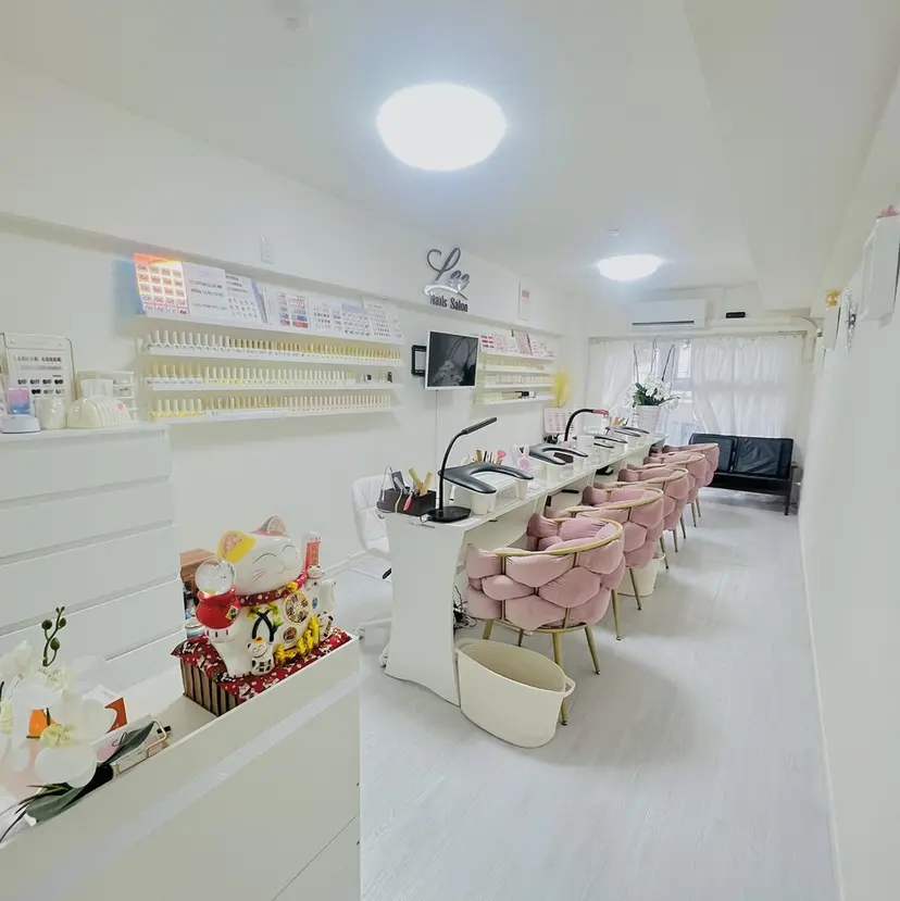 Lee Nails チップ長さだし専門店の掲載