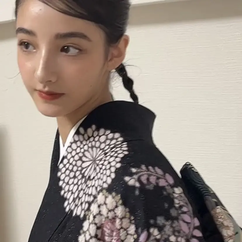 着付け.ヘアセット 橋本晃の掲載