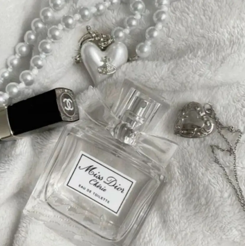 透明感カラー グレージュ/あいの掲載