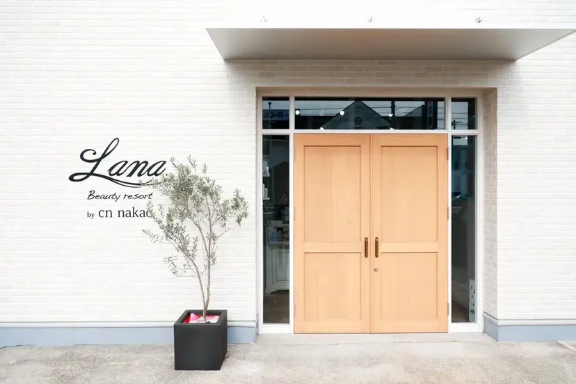 Lana Moeca🌹の掲載