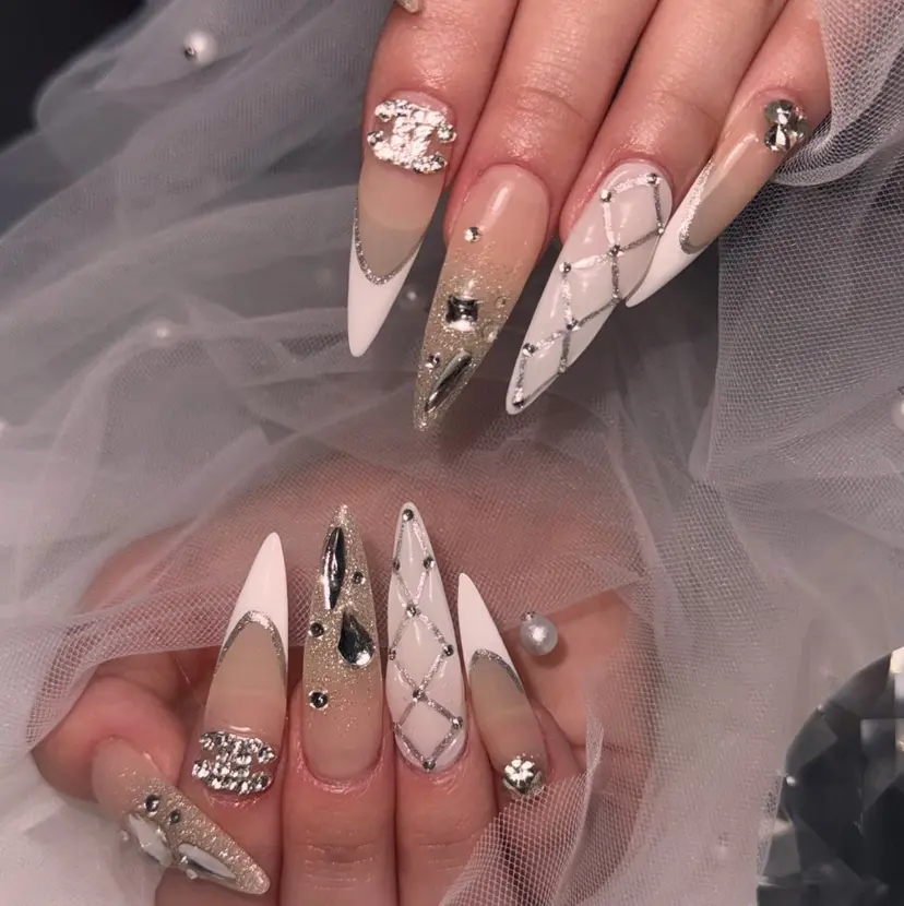 uru nail/ 本部町/Kirariの掲載