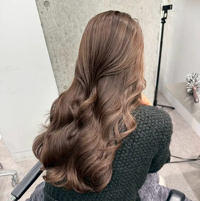 ヘーゼルベージュ／ ひかる🦖の掲載