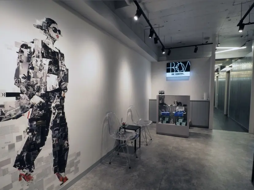 BEBROW. 堀江の掲載