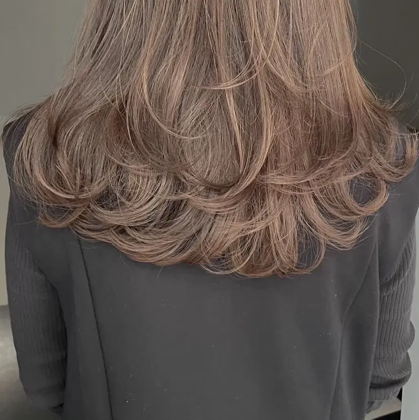 ベージュ/ブラウン/ aya🦙🩰‎の掲載