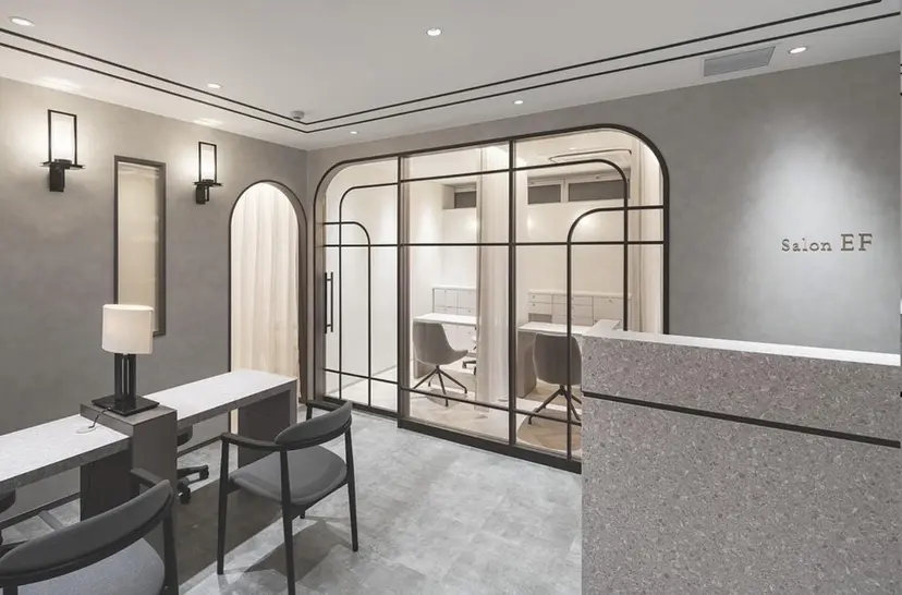 SalonEF🍨 横井の掲載