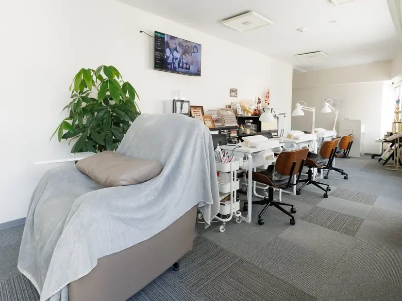 salonAZ Miaの掲載