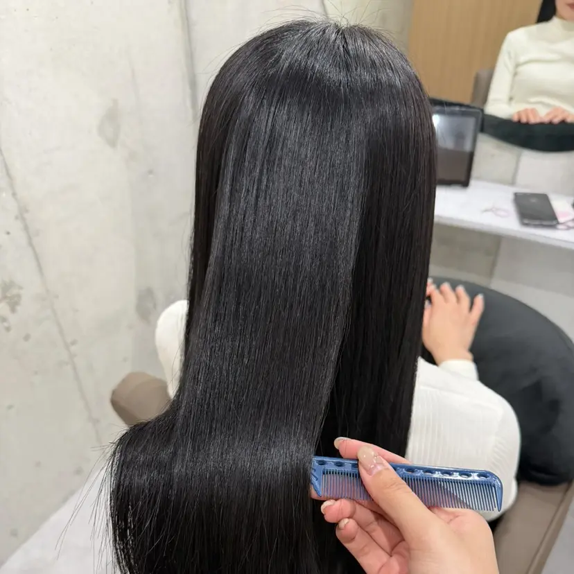 黒木日那/髪質改善/ 京橋/縮毛矯正の掲載