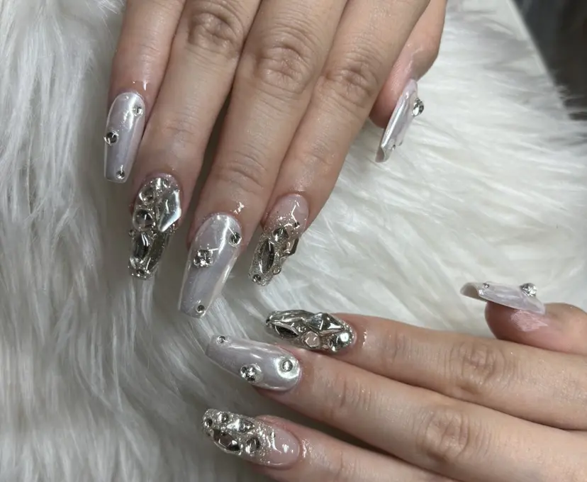 ラブリエ ayakaの掲載