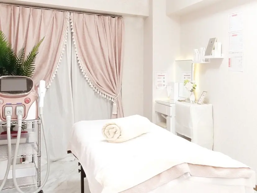 脱毛サロン エクボスタッフの掲載