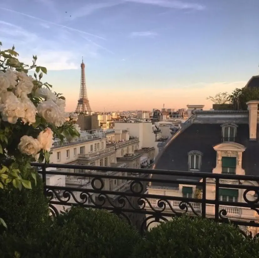 ダブルカラー／レイヤ ーカット𝓜𝓐𝓞の掲載