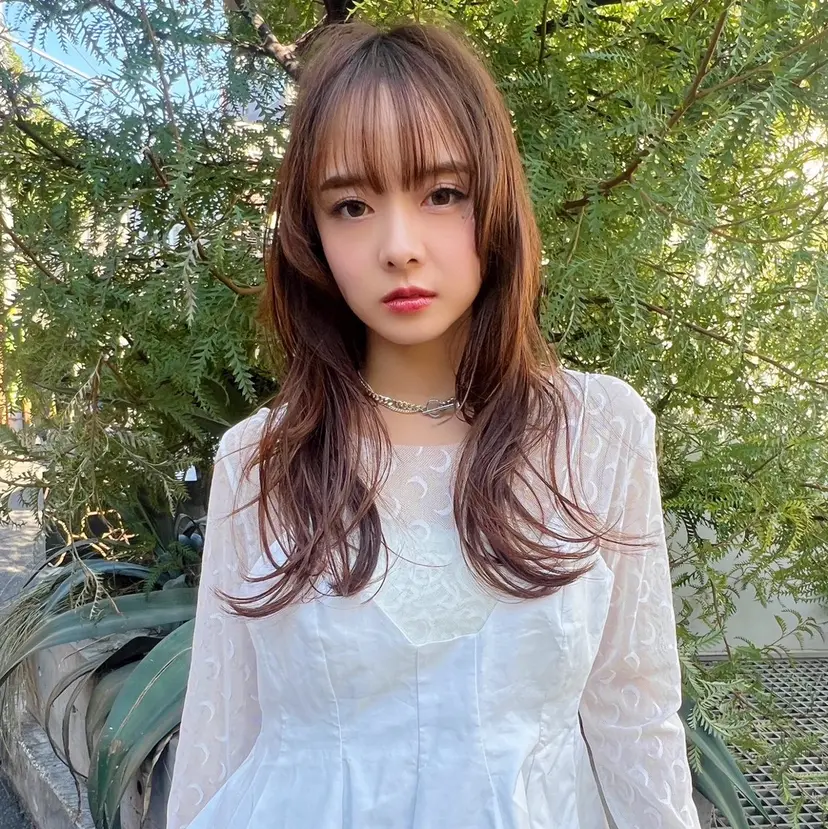 透明感/オリーブ/ グレージュ/YUKAの掲載