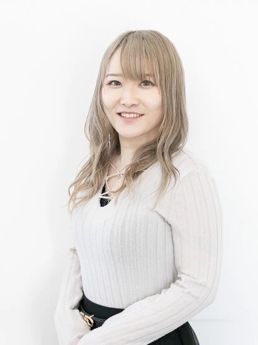 荒川 友紀乃の掲載