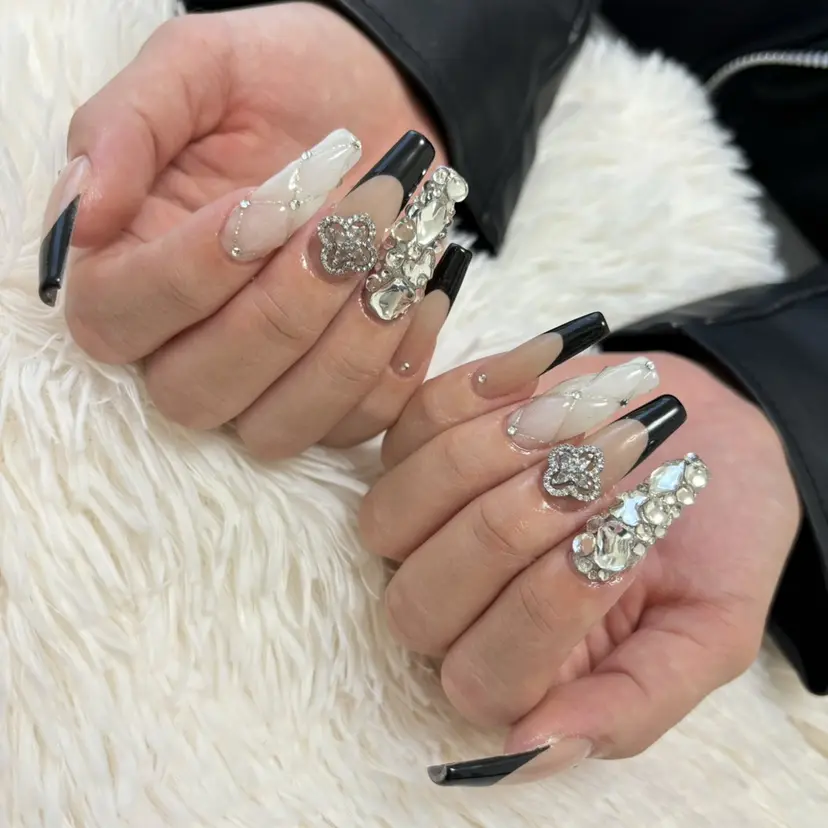 自宅ネイルサロン Rizz Nail✨の掲載