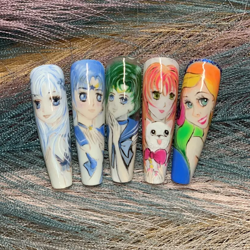 Lily nails studioの掲載