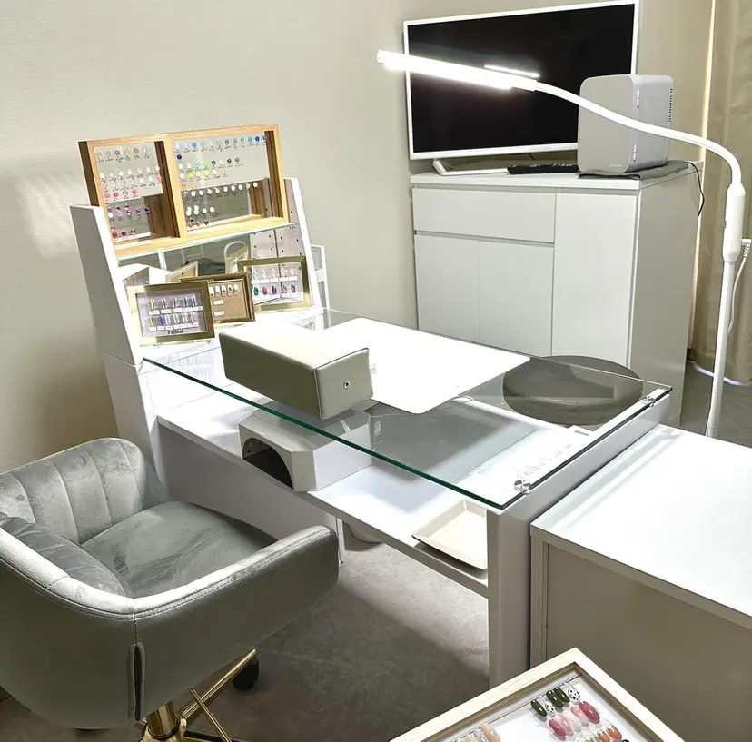 shine nail salonの掲載